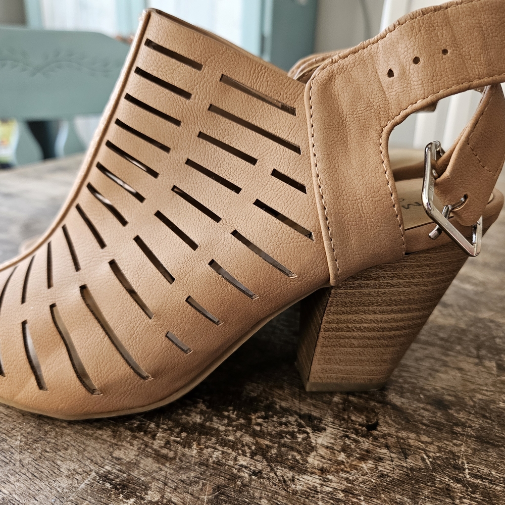 Tan Cutout Block Heel Sandals